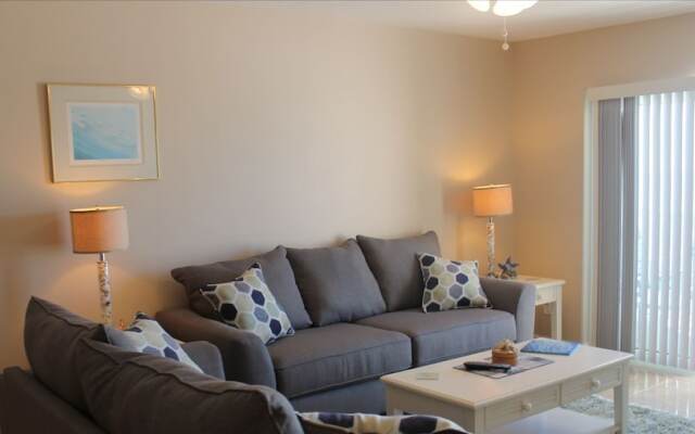 Sea Breeze 303 Apartment