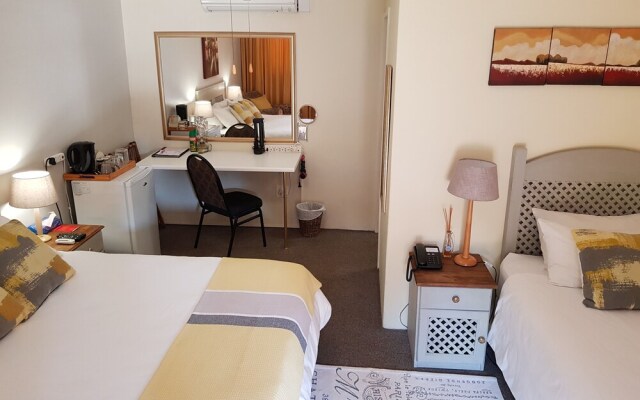 Aandbloem Guest House