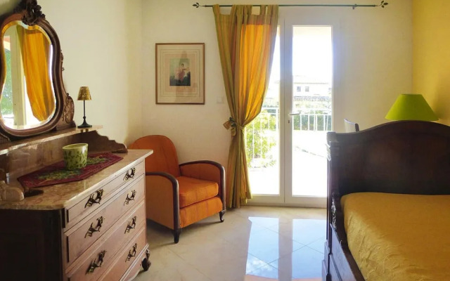 Premium Villa With Garden and Pool, Lambesc