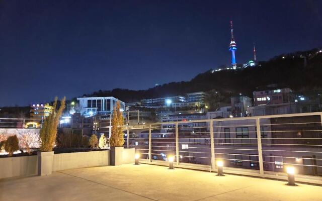 Yolo Guesthouse - Hostel