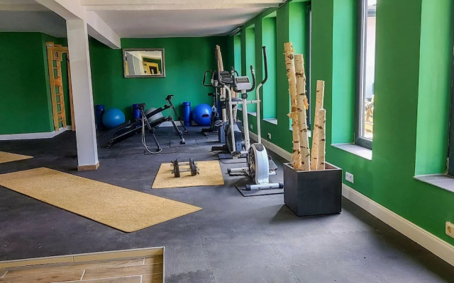 Lounge an der Kirche