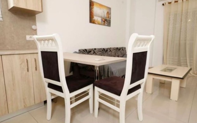 "sion Albania Saranda Apartment"