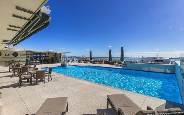 Contemporary Auckland Getaway