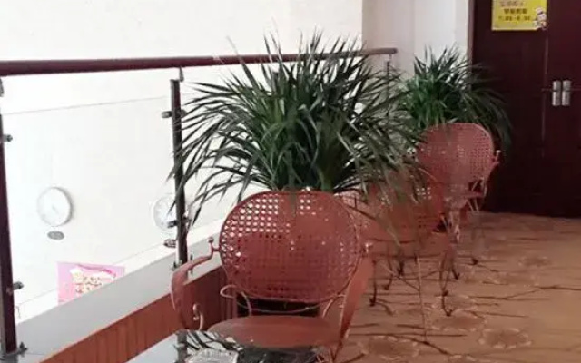 Linshu yadu Business Hotel