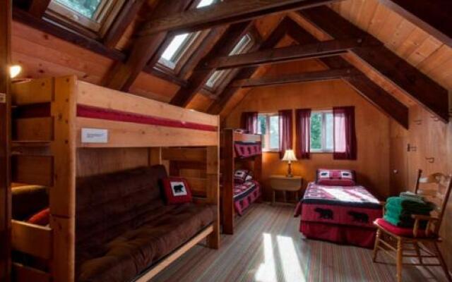 Pfeiffer Dog Friendly Cabin