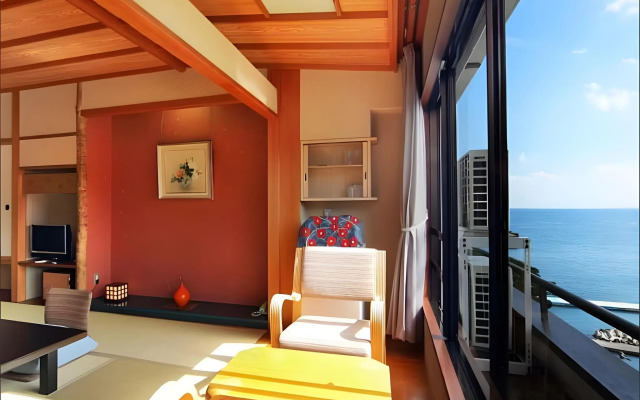 Tsukino Sumika Atami Juraku Hotel