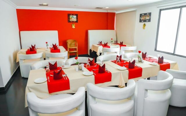 Capital O 23079 Ajantha Regency