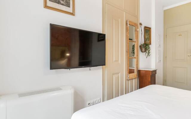 The Indy House by LovelyStay