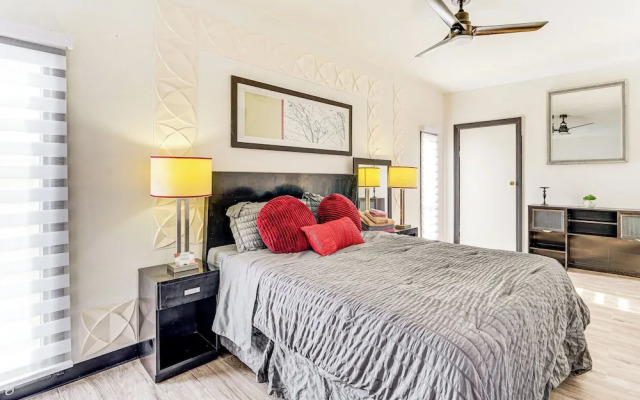 Springdale Vacation Rental ~ 9 Mi to Fayetteville!