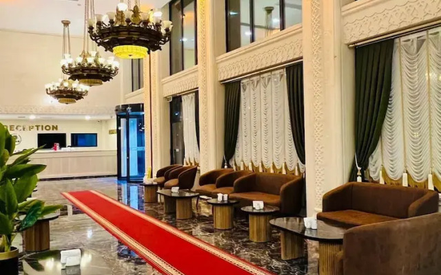 Dayman Hotel