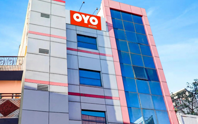 POP 80502A Hotel Aarya Galaxy Inn