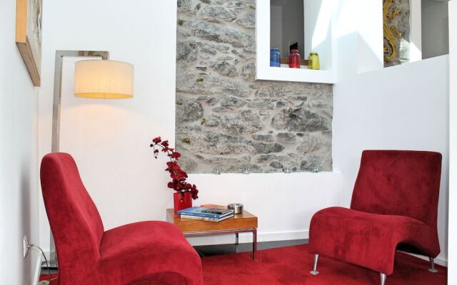 Grayci s House by Our Madeira