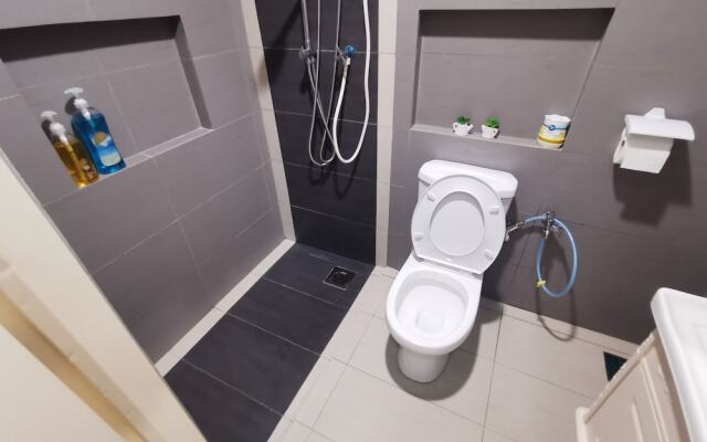 Kampar Champs Elysees 4pax Homestay