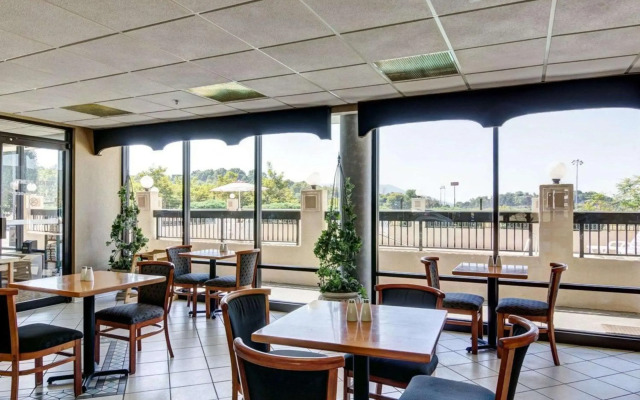 Quality Inn Troutville - Roanoke North