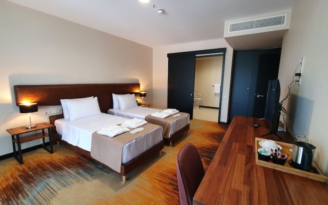 Carousel Hotel