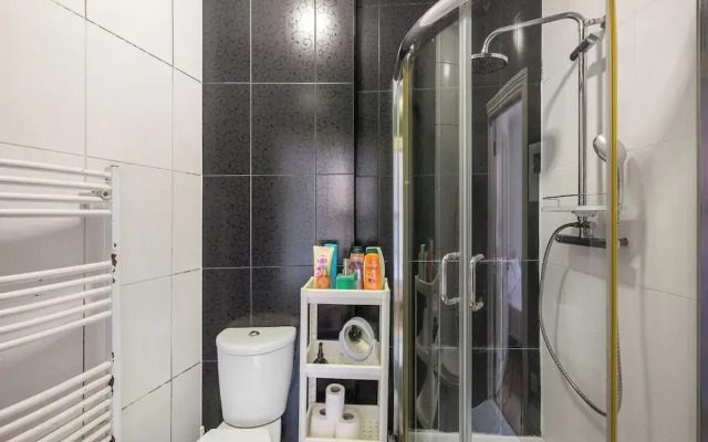 20 min From City Centre / 2 Bedrooms W/ensuite