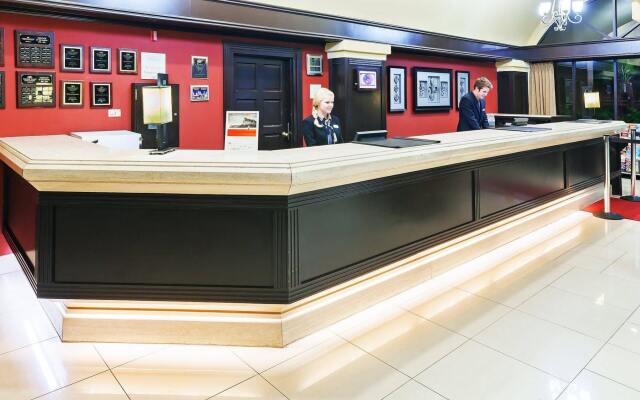 Crowne Plaza Suites Houston Southwest