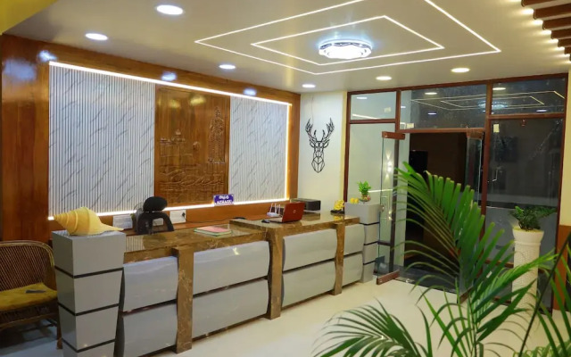 Azhagu Beach Resort