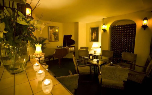 Overcliffe Hotel