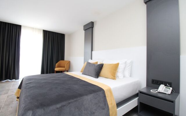Laroxx Hotel Lara