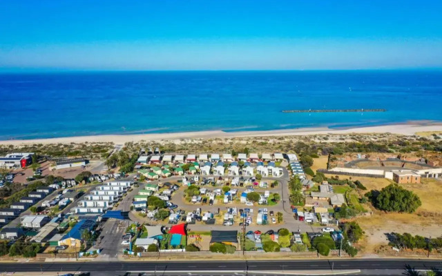 Discovery Parks - Adelaide Beachfront