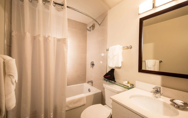 Prestige Oceanview Hotel Prince Rupert