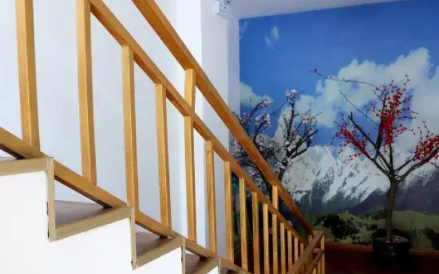 Siguniang Mountain Alpine Hotel