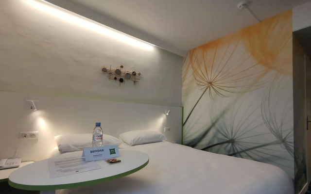 ibis Styles Fougères