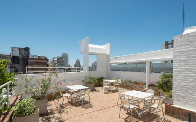 Urquiza Apart Hotel & Suites