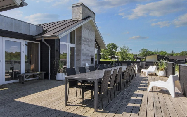 20 Person Holiday Home in Glesborg