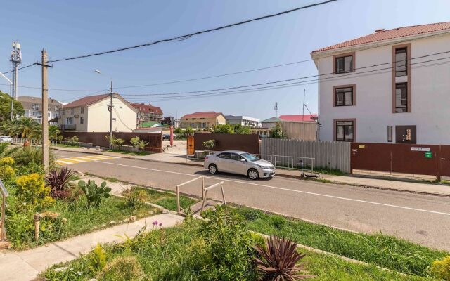 More Apartments na Trostnikovoy 35 1