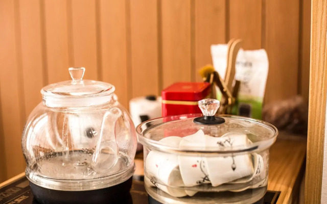 Locals Apartment Place 28