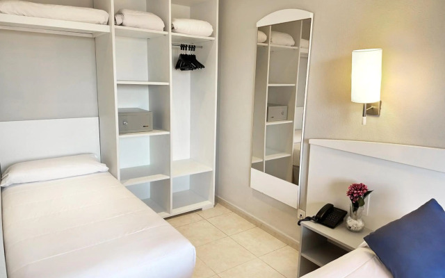Apart-Hotel SunClub Salou