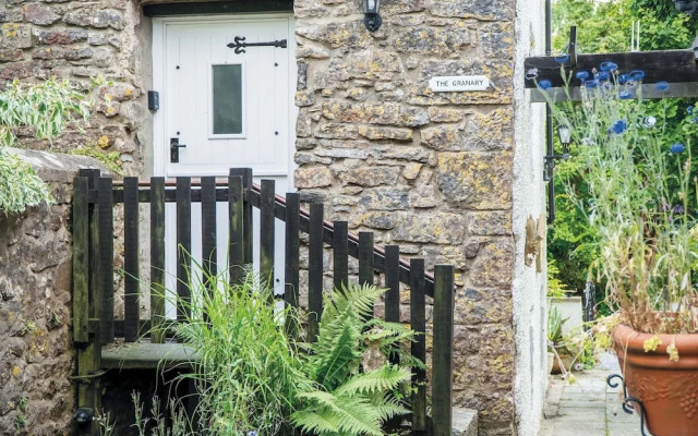 The Granary - 2 Bedroom Apartment