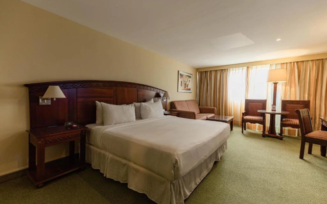 Dominican Fiesta Hotel
