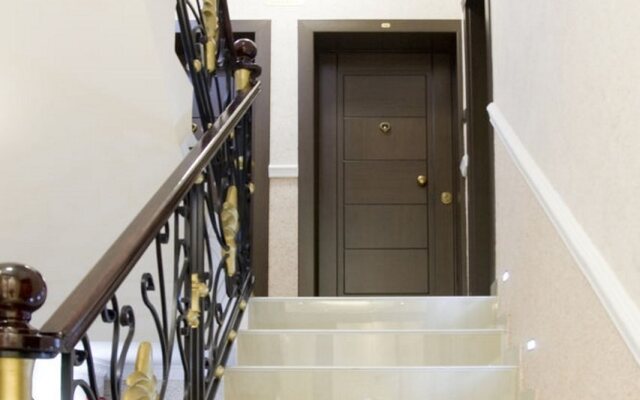 Lazar Lux Apartments