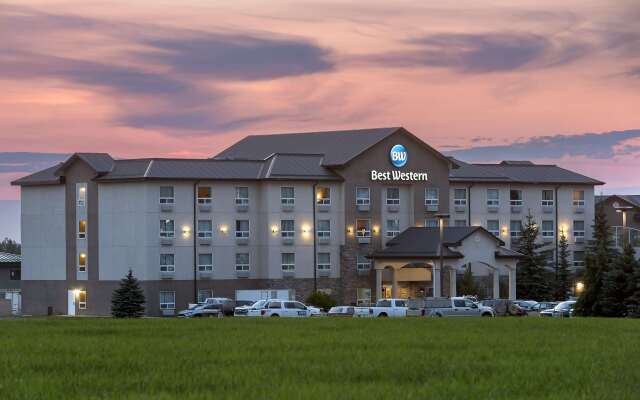 Best Western Rocky Mountain House Inn & Suites