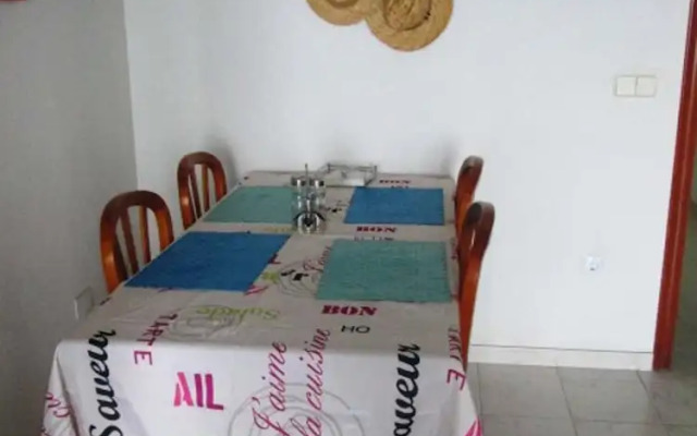 2 Bedrooms Beaches View Apartment