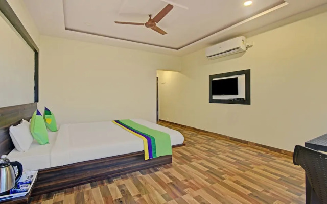Treebo Paradise Inn, Panchgani