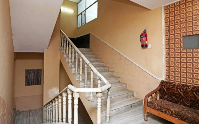OYO Flagship 16602 NIT Faridabad