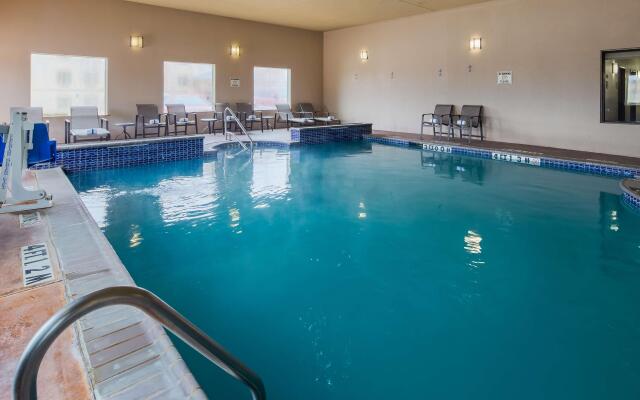 Best Western Granbury Inn & Suites