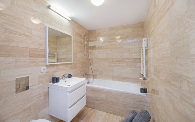 Vernescu Luxury Residence