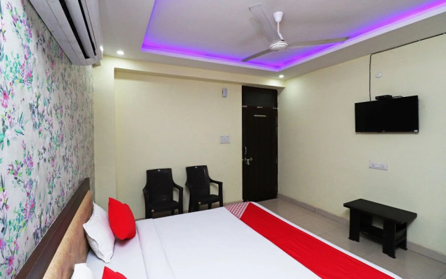 OYO 41087 Hotel Sumangal