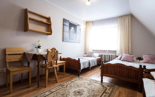 Harenda 13e, akceptujemy BON TURYSTYCZNY