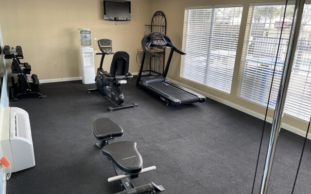 Baymont Inn & Suites Thomasville