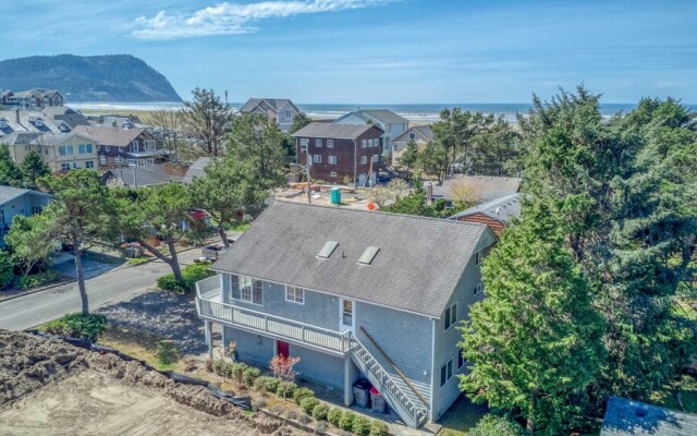 The Sea Belle