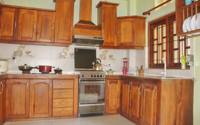 Green Hills - Galle