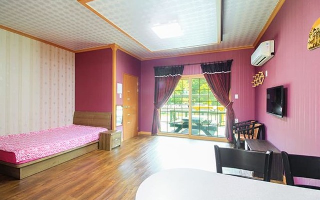 Yangyang Valentine Pension