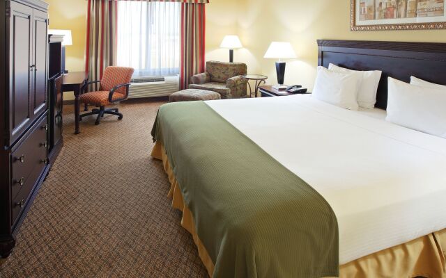 Holiday Inn Express & Suites Shreveport South Park Plaza, an IHG Hotel