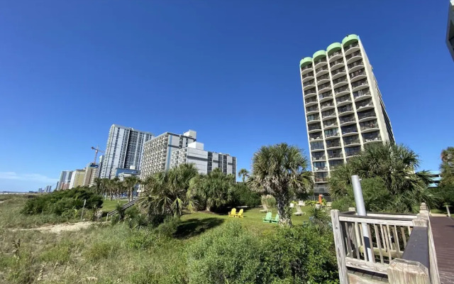 Meridian Plaza by Beach Vacations